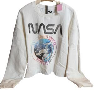 NASA Women's Cream Cropped Long Sleeve Graphic Sweatshirt - Size XL - NWT